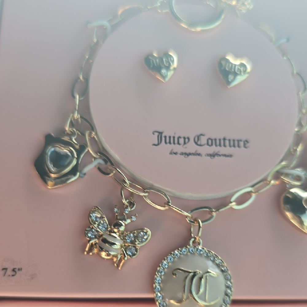 Juicy Couture Gold Charm Bracelet With Earring Set 💗